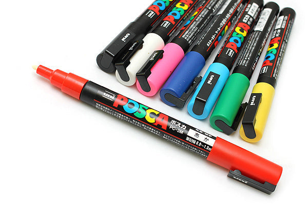 Μαρκαδόρος UNI POSCA PC-5M με μεσαία μύτη