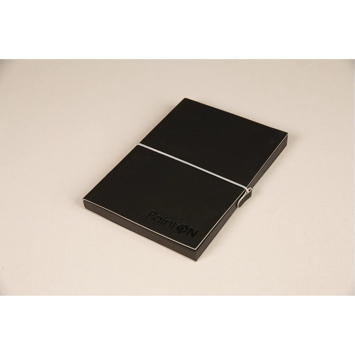 Μπλοκ χαρτιών CLAIREFONTAINE Paint'On μαύρο 250 g/m² - 32 φύλλα (A5 – 14 x 14 cm)