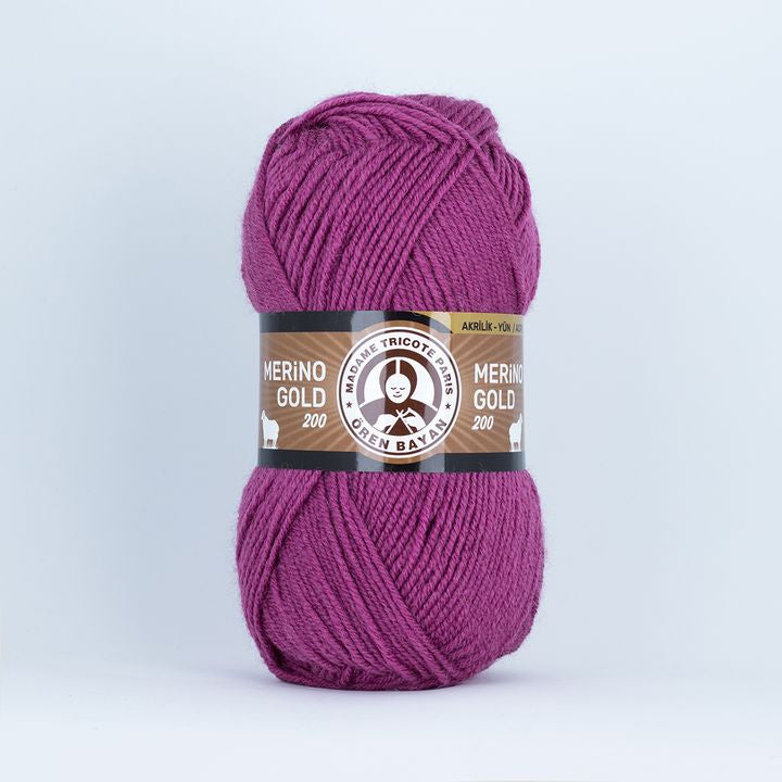 Νήματα πλεξίματος Madame Tricote Paris Merino Gold 200 - 100 g | διάφορα χρώματα - 051 μωβ
