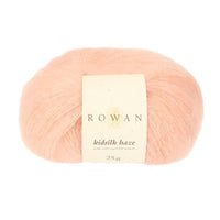 Νήματα Rowan Kidsilk Haze, ιδανικά για ελαφριά πλεκτά