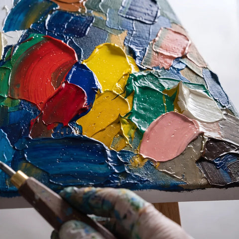 Παχιές υφές impasto στις αποχρώσεις της παλέτας ARTMIE Euforia